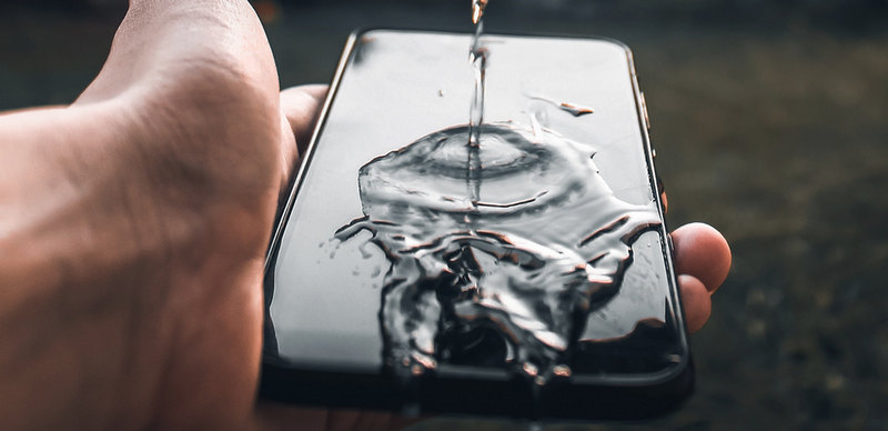 get water out of phone